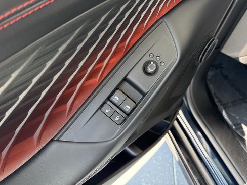 Used 2024 Dodge Charger Daytona Scat Pack w/ Plus Group AWD/4WD image 14