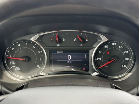 Used 2022 GMC Terrain SLE w/ Driver Convenience Package AWD/4WD image 26