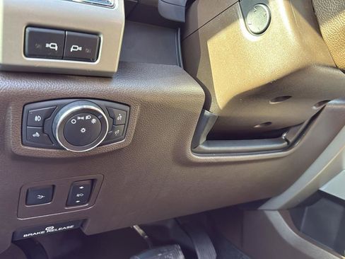 Used 2019 Ford F250 King Ranch w/ King Ranch Ultimate Package image 18