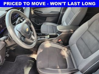Used 2024 Chevrolet TrailBlazer LS w/ LS Convenience Package FWD video 4
