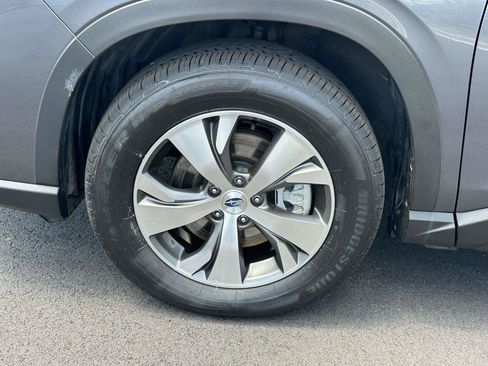 Used 2022 Subaru Ascent Premium w/ Convenience Package AWD/4WD image 28