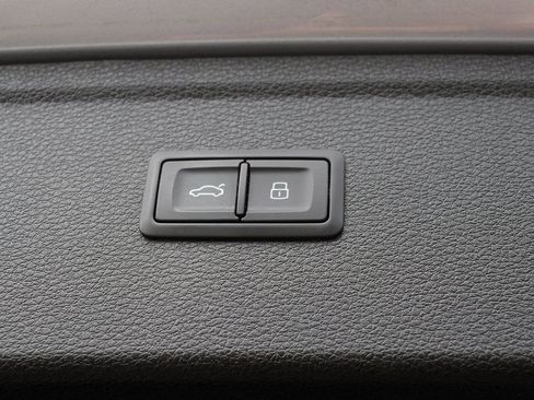 Used 2022 Audi SQ5 Premium Plus image 6