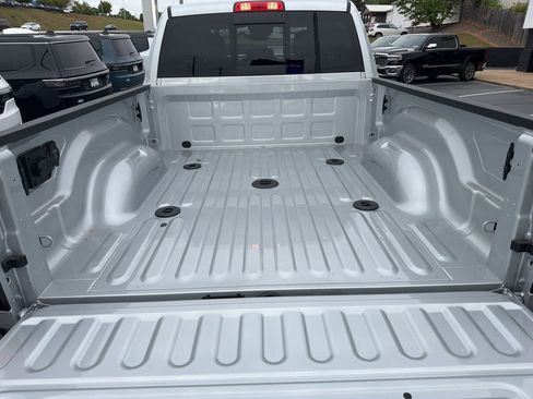 New 2026 RAM 2500 Tradesman AWD/4WD image 14