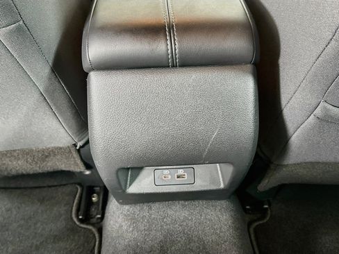 Used 2024 Nissan Altima 2.5 SV FWD image 27