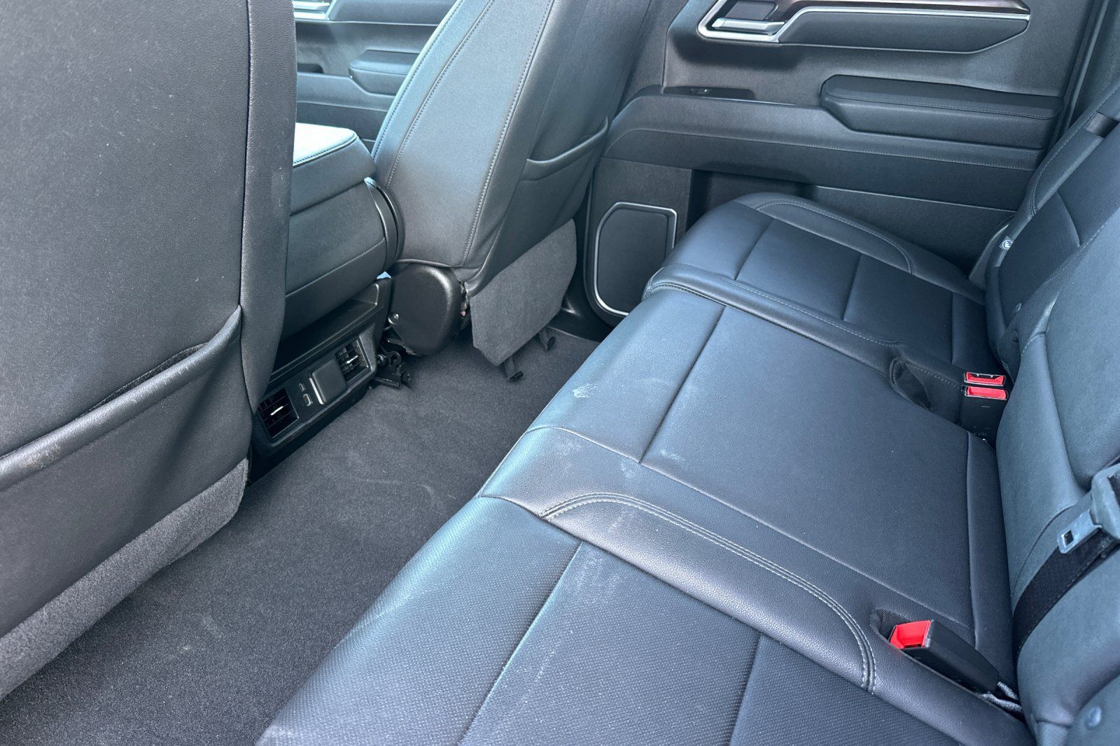 Used 2026 GMC Sierra 1500 SLT AWD/4WD image 14