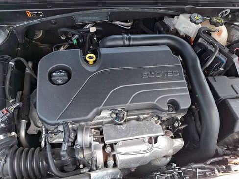 Used 2024 Chevrolet Malibu LT FWD image 28