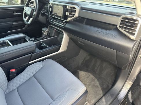 Used 2022 Toyota Tundra SR5 image 11
