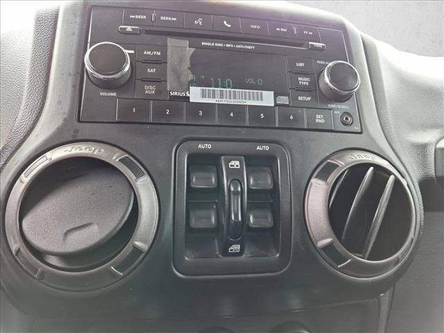 Used 2014 Jeep Wrangler Unlimited Sport w/ Quick Order Package 24S AWD/4WD image 14