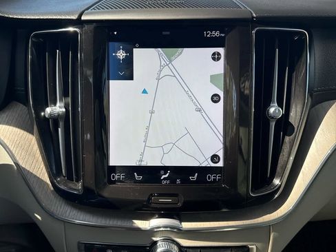 Used 2021 Volvo XC60 T5 Inscription w/ Advanced Package image 21