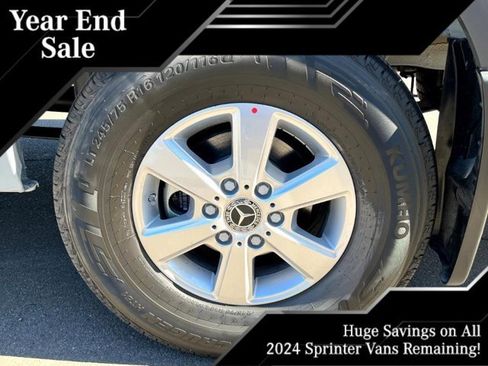 New 2024 Mercedes-Benz Sprinter 2500 image 24