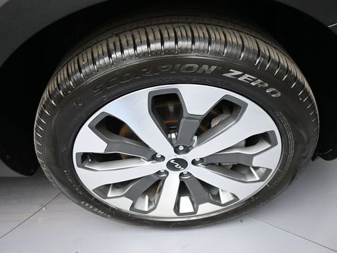 Certified 2022 Kia Telluride EX w/ EX Premium Package FWD image 13