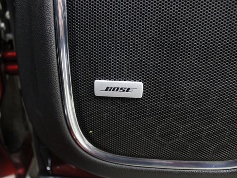 Used 2017 GMC Yukon SLT w/ HD Trailering Package image 33