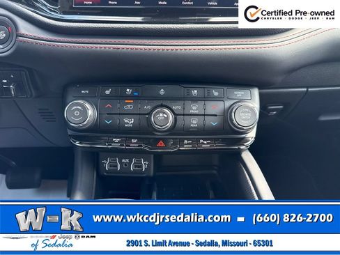Certified 2025 Dodge Durango R/T AWD/4WD image 38