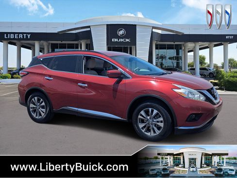 Used 2017 Nissan Murano SV image 1
