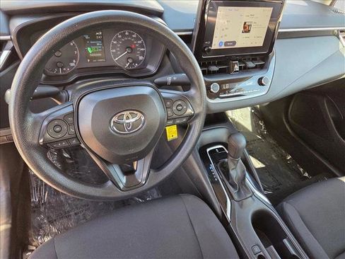 Used 2024 Toyota Corolla LE FWD image 10