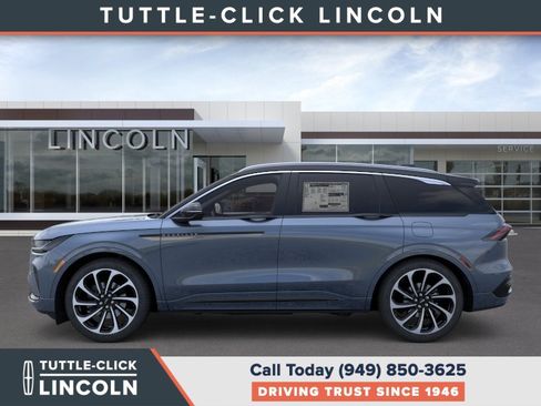 New 2026 Lincoln Nautilus Black Label image 3