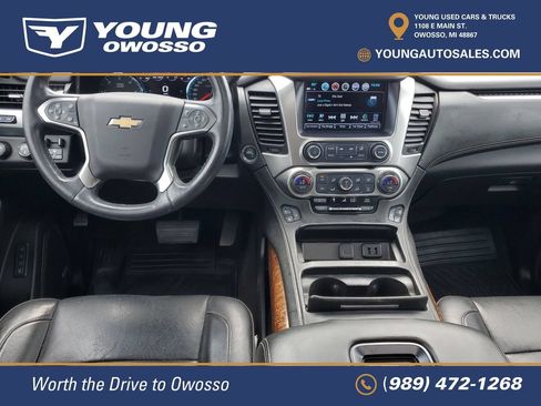 Used 2017 Chevrolet Suburban Premier AWD/4WD image 27