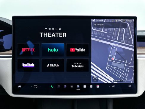 Used 2022 Tesla Model X image 27