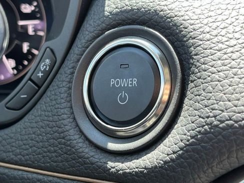 Used 2024 MAZDA CX-90 Plug-In Hybrid w/ Premium Pkg AWD/4WD image 29