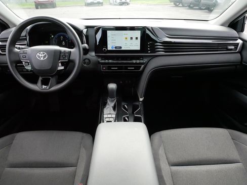 Certified 2025 Toyota Camry LE w/ Convenience Package FWD image 10