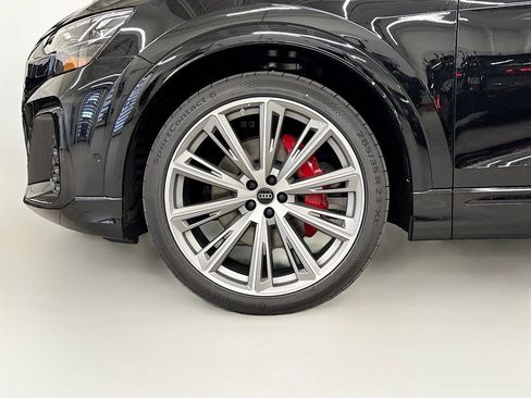 New 2026 Audi Q8 Prestige image 25