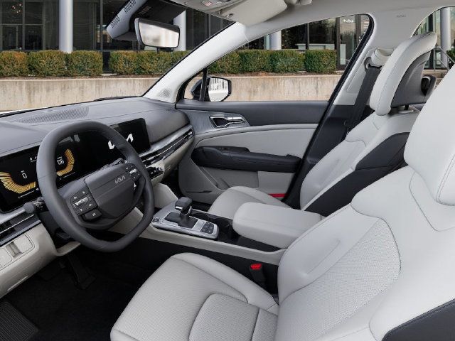 Used 2026 Kia Sportage EX FWD image 18