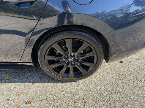 Used 2024 MAZDA MAZDA3 s image 26