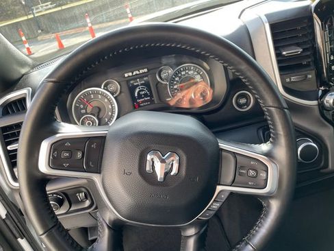 Used 2024 RAM 2500 Big Horn w/ Sport Appearance Package image 29