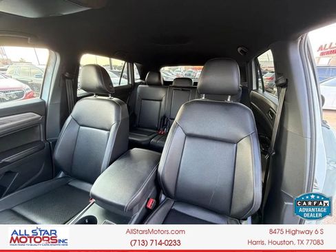 Used 2020 Volkswagen Atlas Cross Sport SE w/ Towing Package AWD/4WD image 17