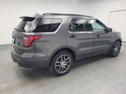 Used 2017 Ford Explorer Sport image 10