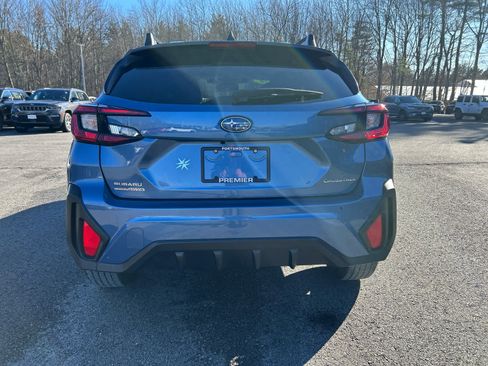 Used 2024 Subaru Crosstrek 2.0i Premium image 9