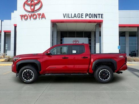New 2026 Toyota Tacoma TRD Off-Road image 2