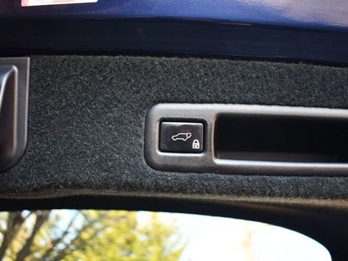 Used 2017 Lexus RX 450h AWD w/ Luxury Package image 8