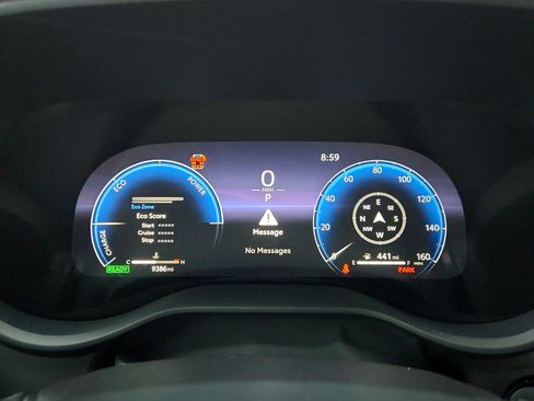 Used 2025 Toyota Sienna Limited FWD image 19