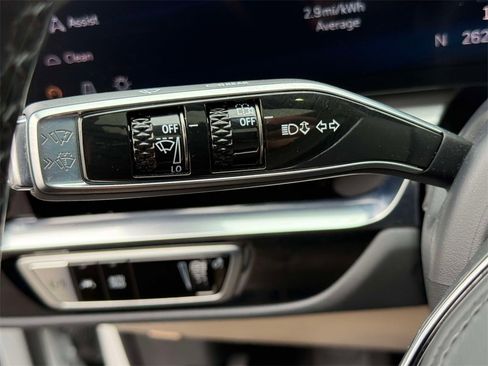 Certified 2024 Cadillac Lyriq Luxury w/ Nappa Leather Package image 31