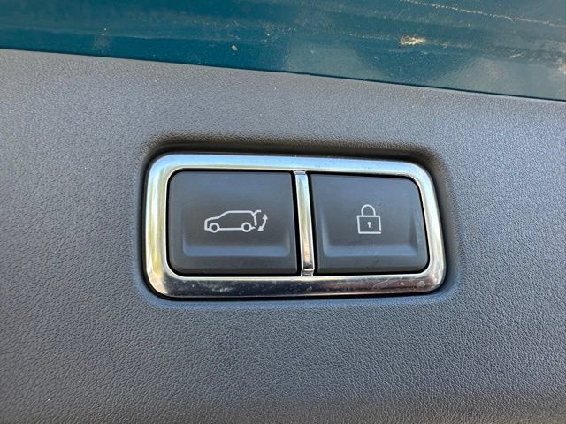 Used 2024 Kia EV9 GT-Line AWD/4WD image 15