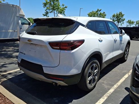 Used 2025 Chevrolet Blazer LT AWD/4WD image 7