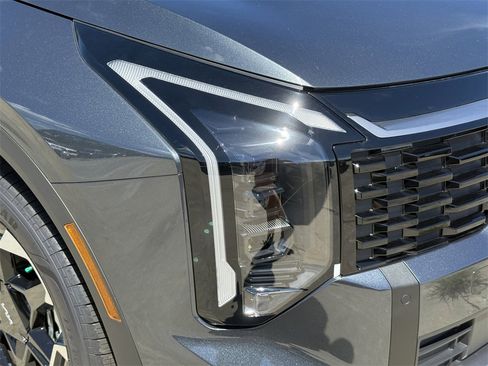 New 2026 Kia Sportage S image 10