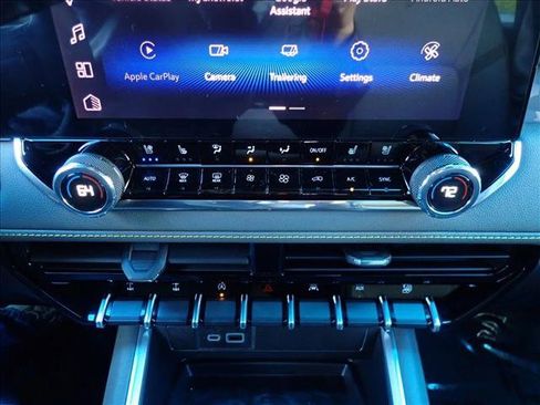 New 2026 Chevrolet Colorado ZR2 w/ Midnight Edition AWD/4WD image 18