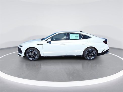 New 2026 Hyundai Sonata SEL image 5