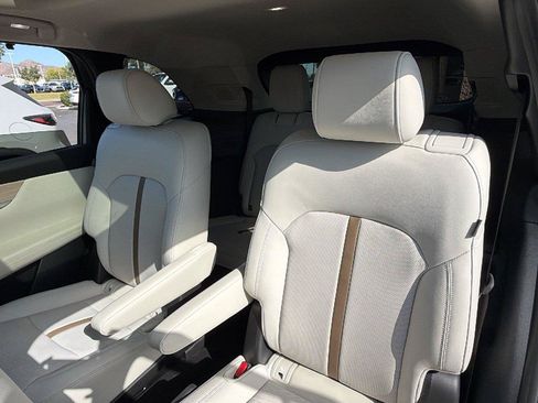 New 2026 MAZDA CX-90 Plug-In Hybrid w/ Premium Plus AWD/4WD image 28