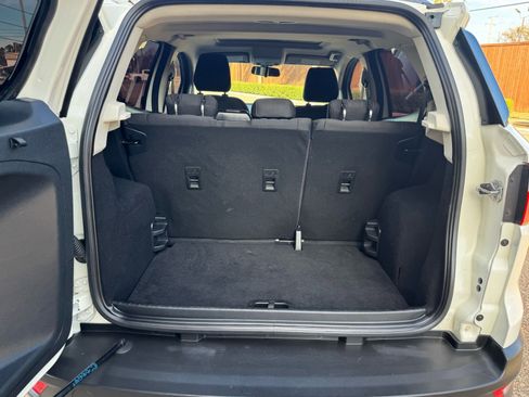 Used 2020 Ford EcoSport SE w/ SE Convenience Package image 11