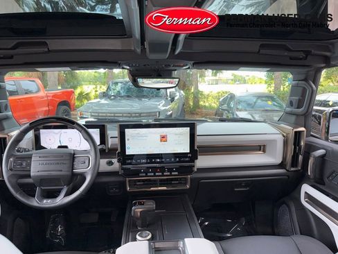 Used 2025 GMC Hummer EV 3X AWD/4WD image 6