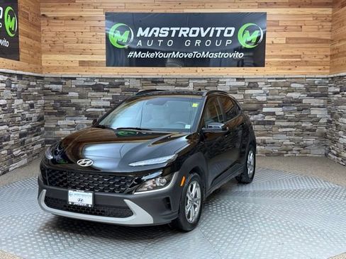 Used 2023 Hyundai Kona SEL w/ Cargo Package AWD/4WD image 4