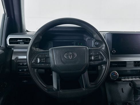 Used 2024 Toyota Tacoma SR5 image 18