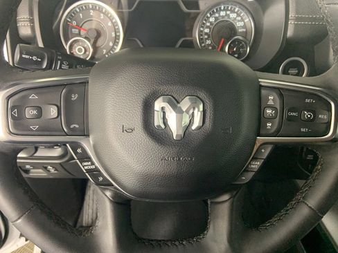 Used 2025 RAM 1500 Laramie image 30