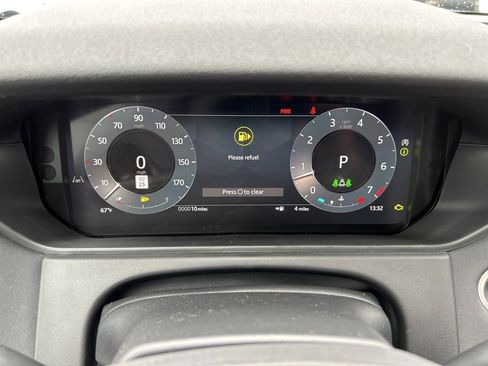 New 2026 Land Rover Range Rover Velar S image 27