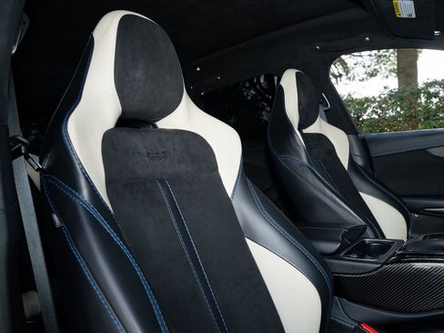 Used 2023 Aston Martin DBX 707 image 16