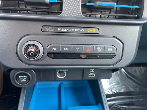 New 2026 Ford Maverick XLT w/ XLT Luxury Package AWD/4WD image 11