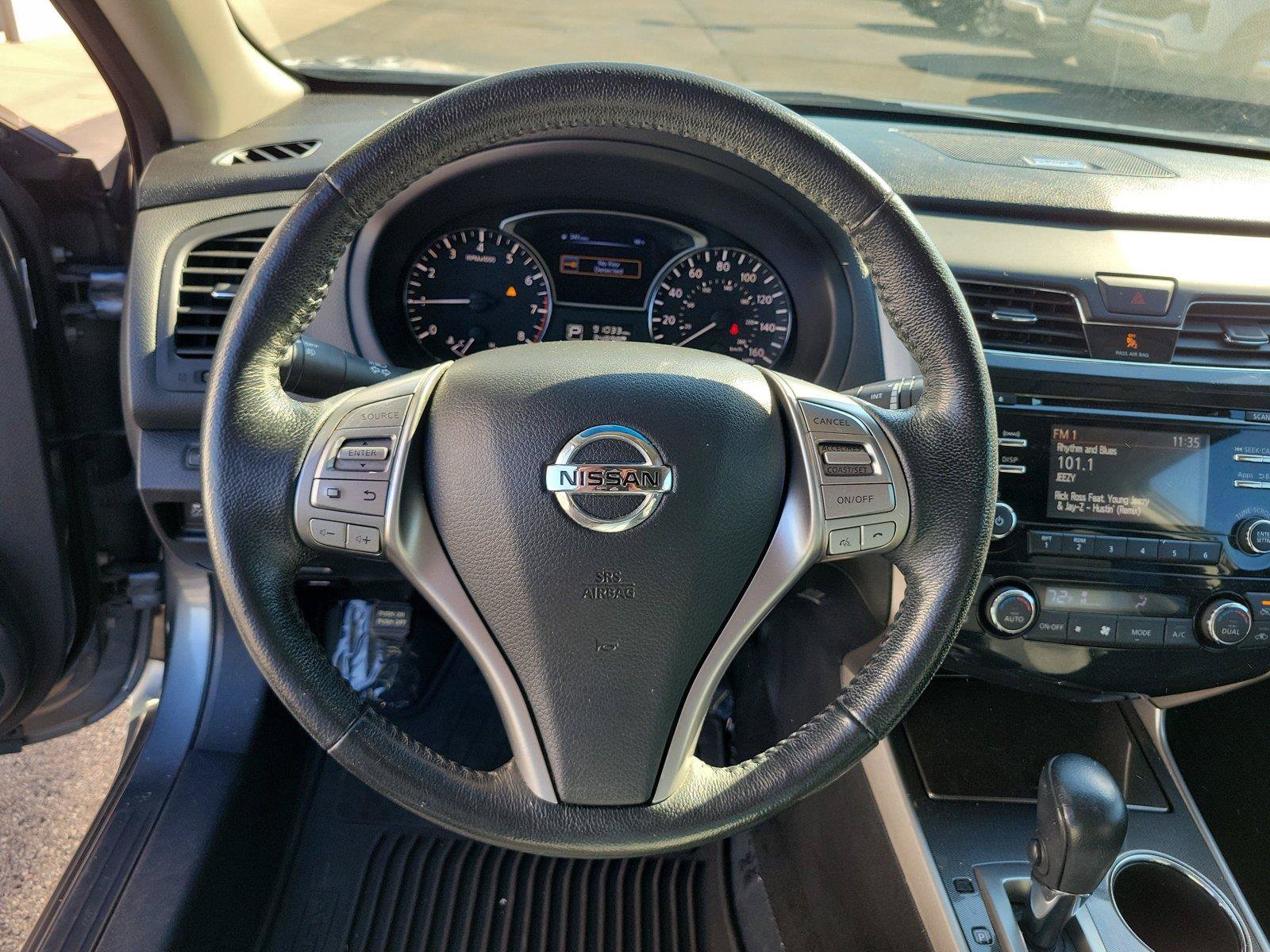 Used 2014 Nissan Altima 2.5 SL w/ Moonroof Package FWD image 21